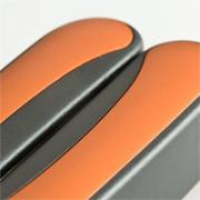 Coloured aluminium inlays